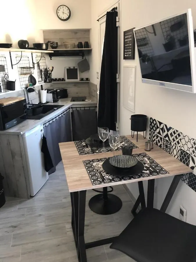 Les Maisons Du Paty Arles Holiday home