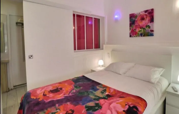 Holiday home Les Maisons Du Paty Arles France